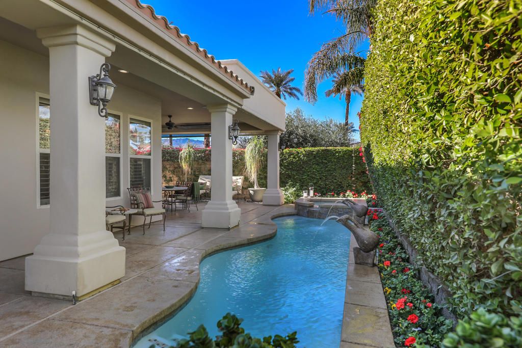 listing image 130727475702415816875