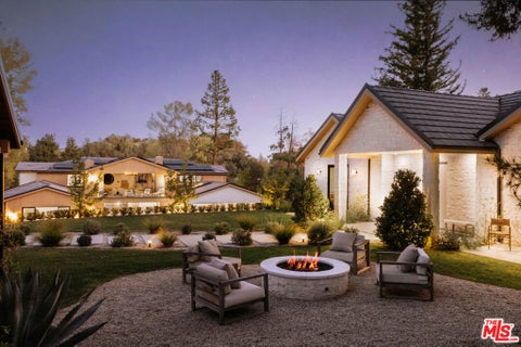 Photo of 5287 Round Meadow Road, Hidden Hills, CA 91302 (MLS # 26789353)