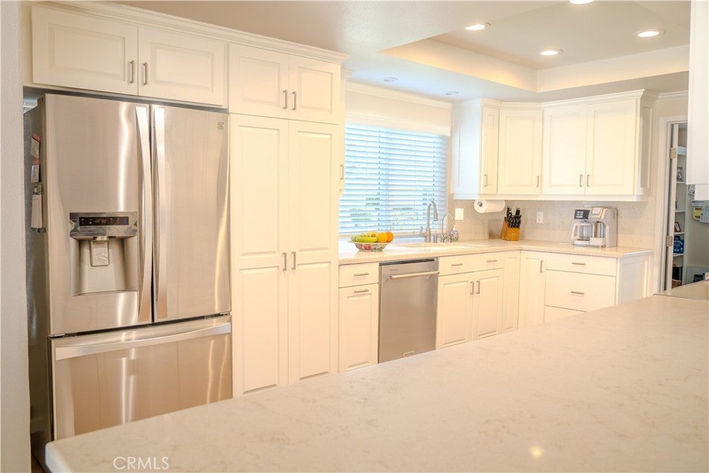 38011 Village 38