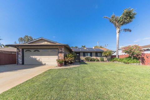 Photo of 12931 Arthur Street, Salinas, CA 93906 (MLS # ML82043716)
