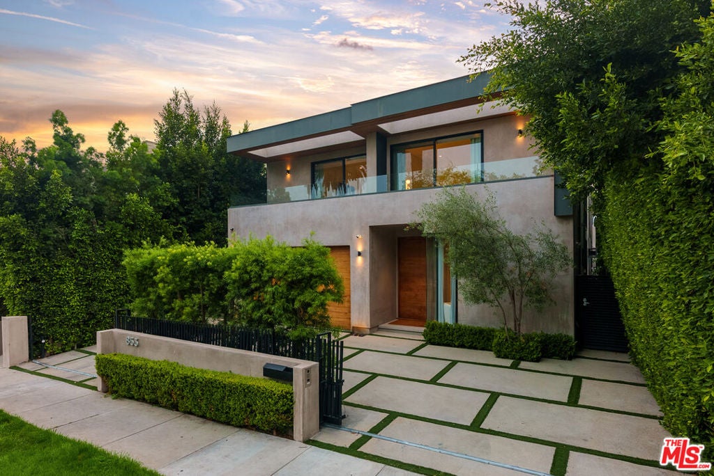 853 N Curson Avenue, Los Angeles CA 90046
