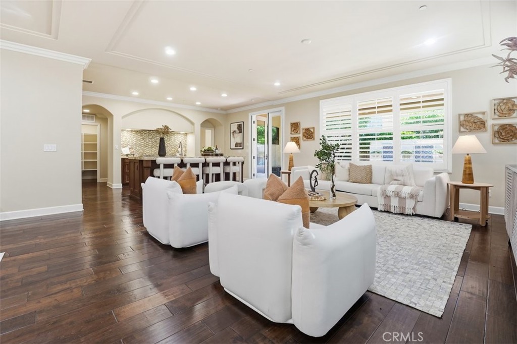 La Cresta - Residential