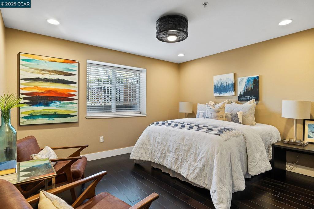 BENICIA MARINA - Residential