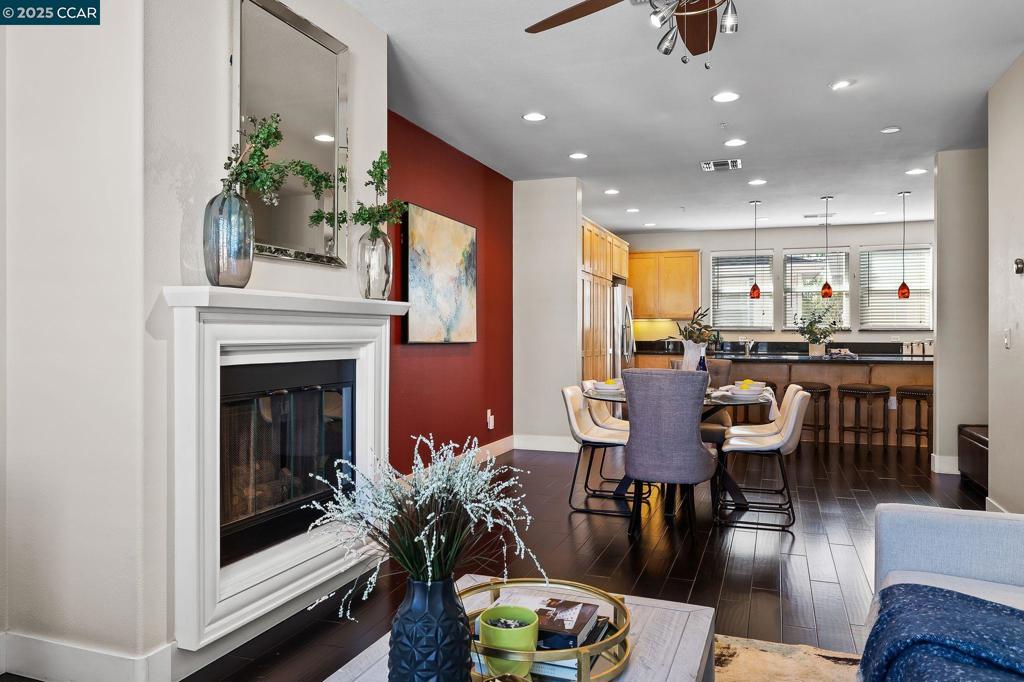 BENICIA MARINA - Residential