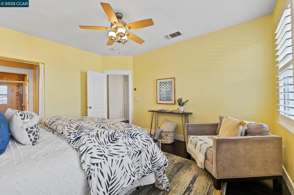 BENICIA MARINA - Residential