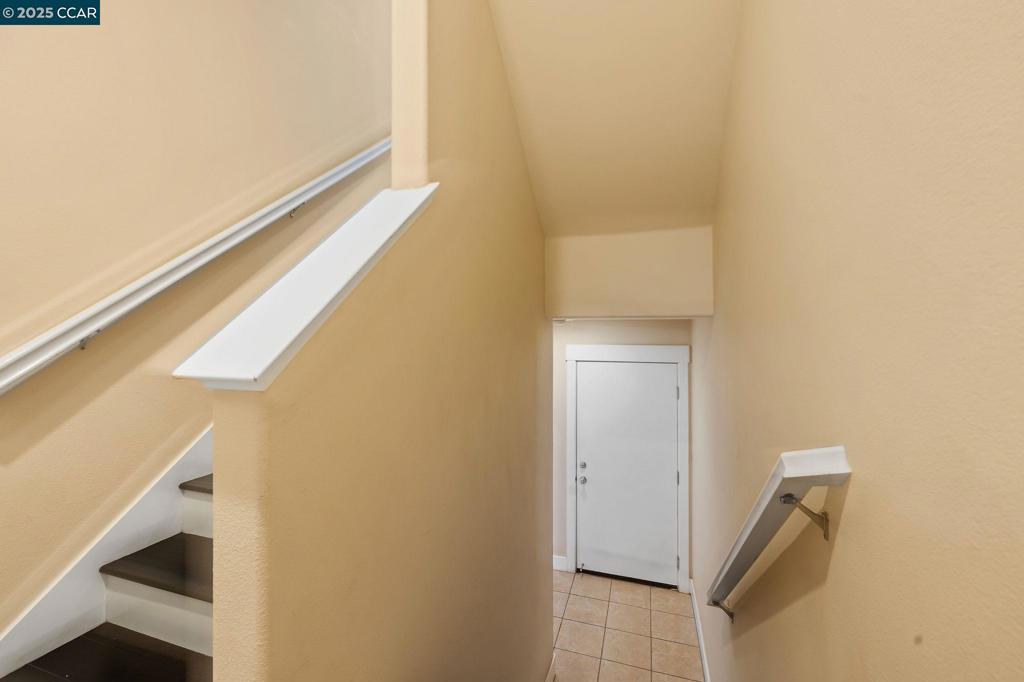 BENICIA MARINA - Residential