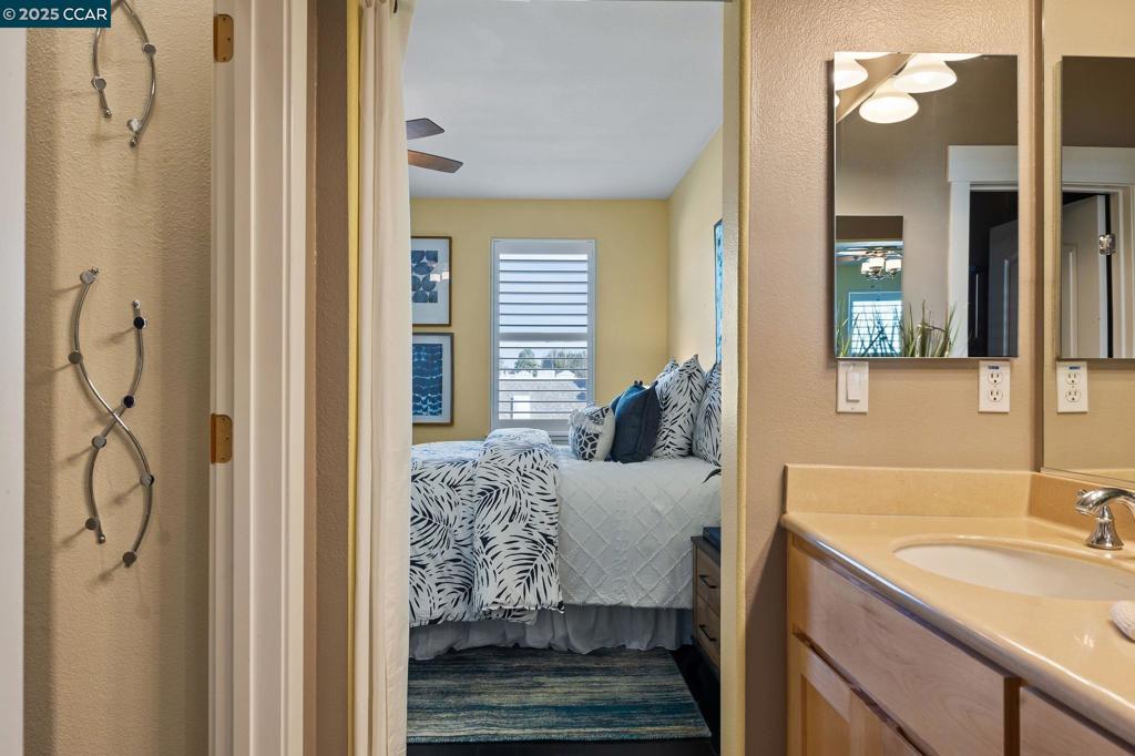 BENICIA MARINA - Residential