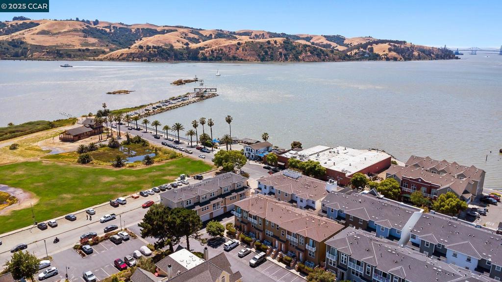 BENICIA MARINA - Residential