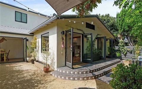 Photo of 1900 Berkeley Ave, Echo Park, CA 90026 (MLS # OC26106240)