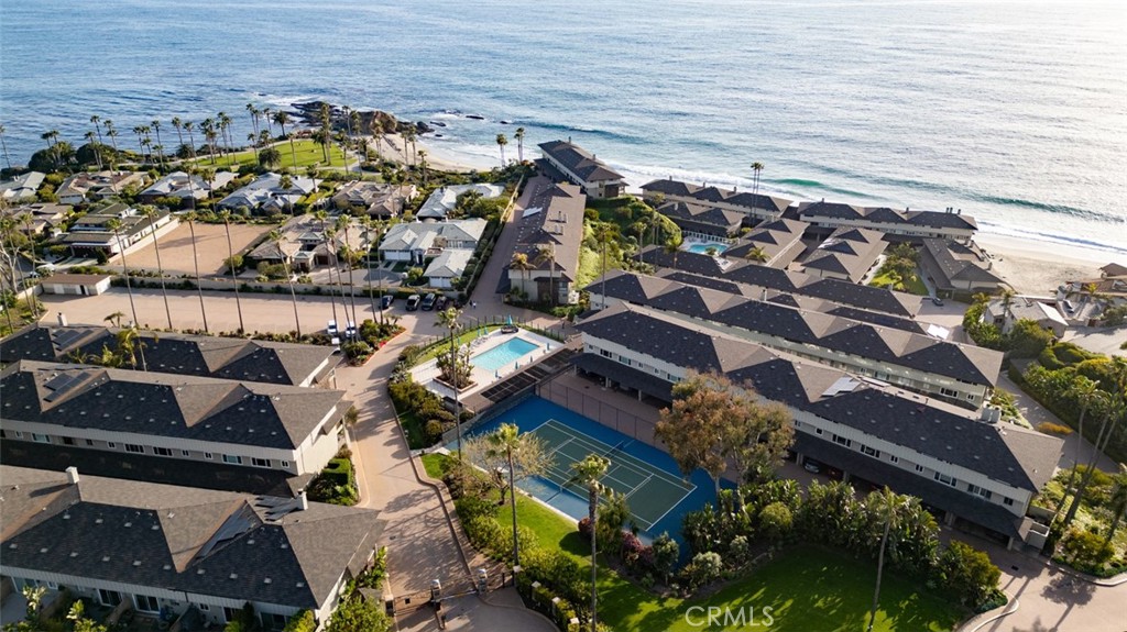 75 Blue Lagoon