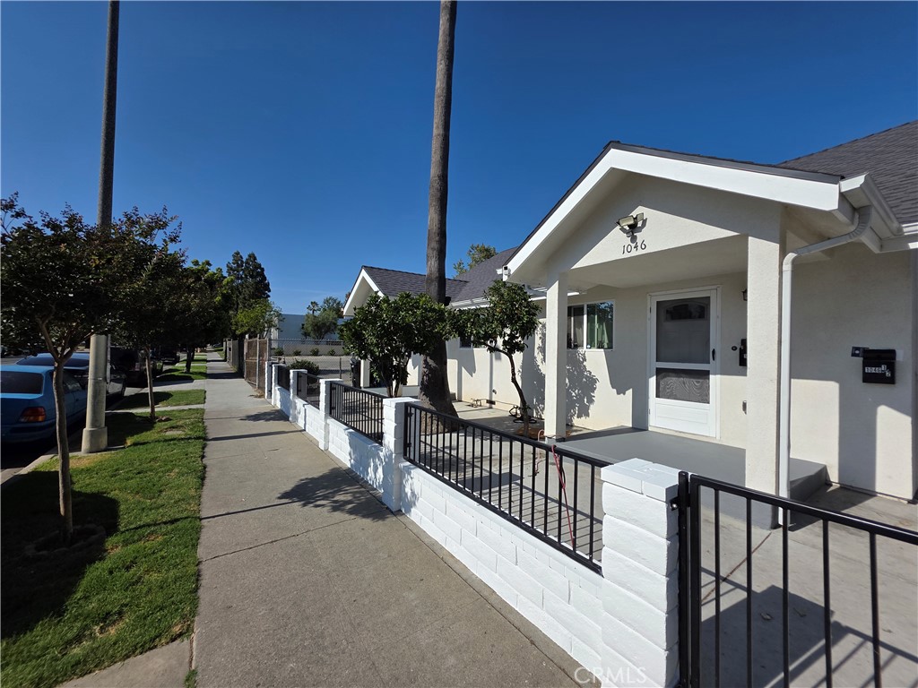 1046 N Banning Boulevard
