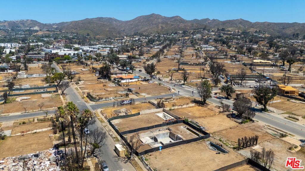 750 Toyopa Drive