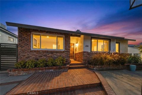 2950 N Lincoln Street Burbank CA 91504