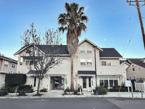 10056 Orange Avenue Cupertino CA 95014