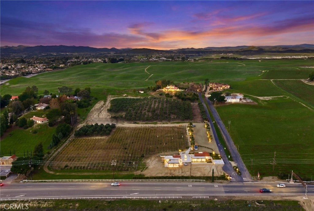 41309 Avenida Biona