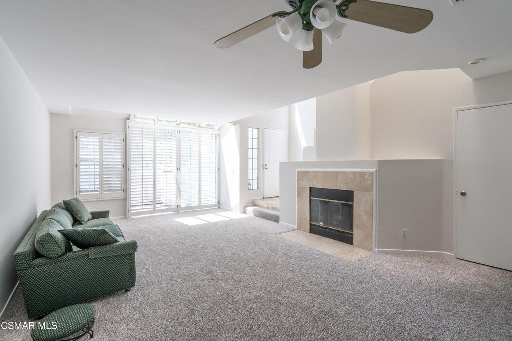 4240 Lost Hills Road 3302