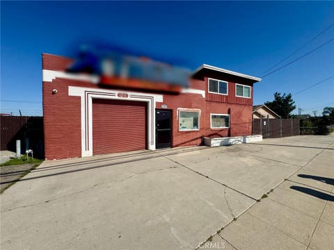 Photo of 1217 E Yosemite AVE, Madera, CA 93638 (MLS # FR26120645)