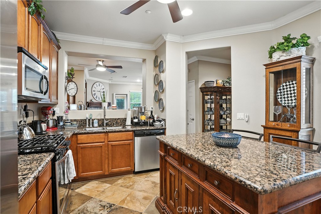 15636 Vista Way 104