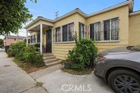 6828 S San Pedro Los Angeles CA 90003