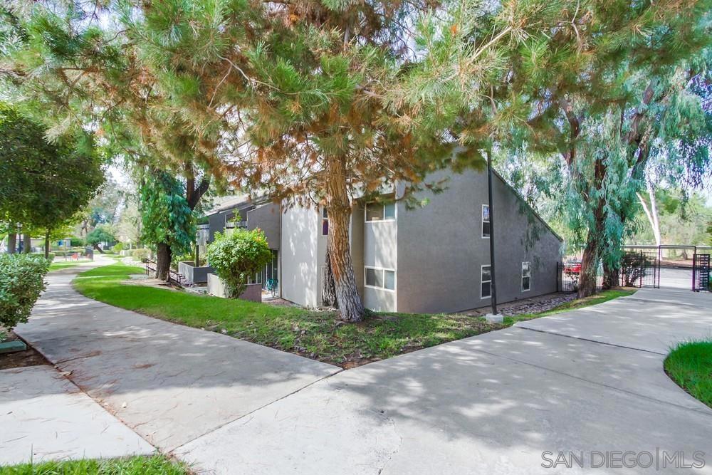 North Escondido - Residential Lease