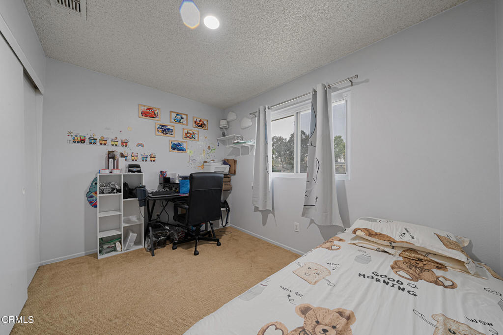 1446 N Gardenia Avenue