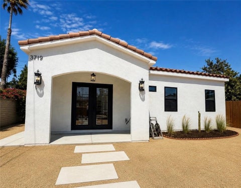 Photo of 3719 Briscoe, Riverside, CA 92506 (MLS # IV26198649)