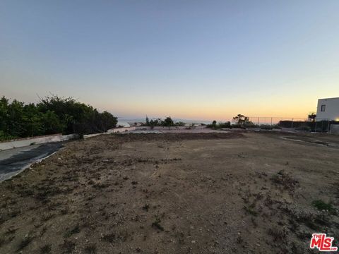 Photo of 1127 Lachman Lane, Pacific Palisades, CA 90272 (MLS # 26657849)