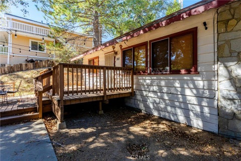 Photo of 459 Delle DR, Crestline, CA 92325 (MLS # IG26197202)
