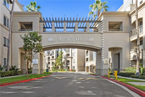 2268 Scholarship Irvine CA 92612