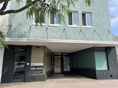 Photo of 1417 Marcelina Avenue, Torrance, CA 90501 (MLS # SB25253562)