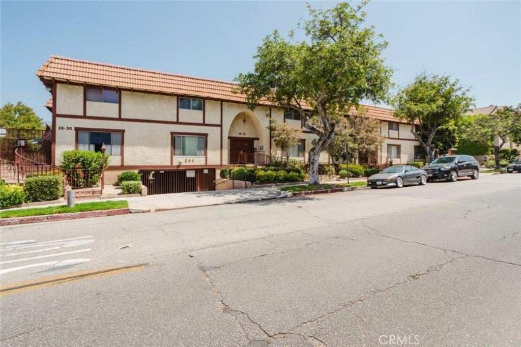 251 W Dryden Street 5, Glendale CA 91202