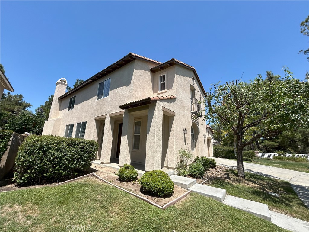 39877 Worthington Place
