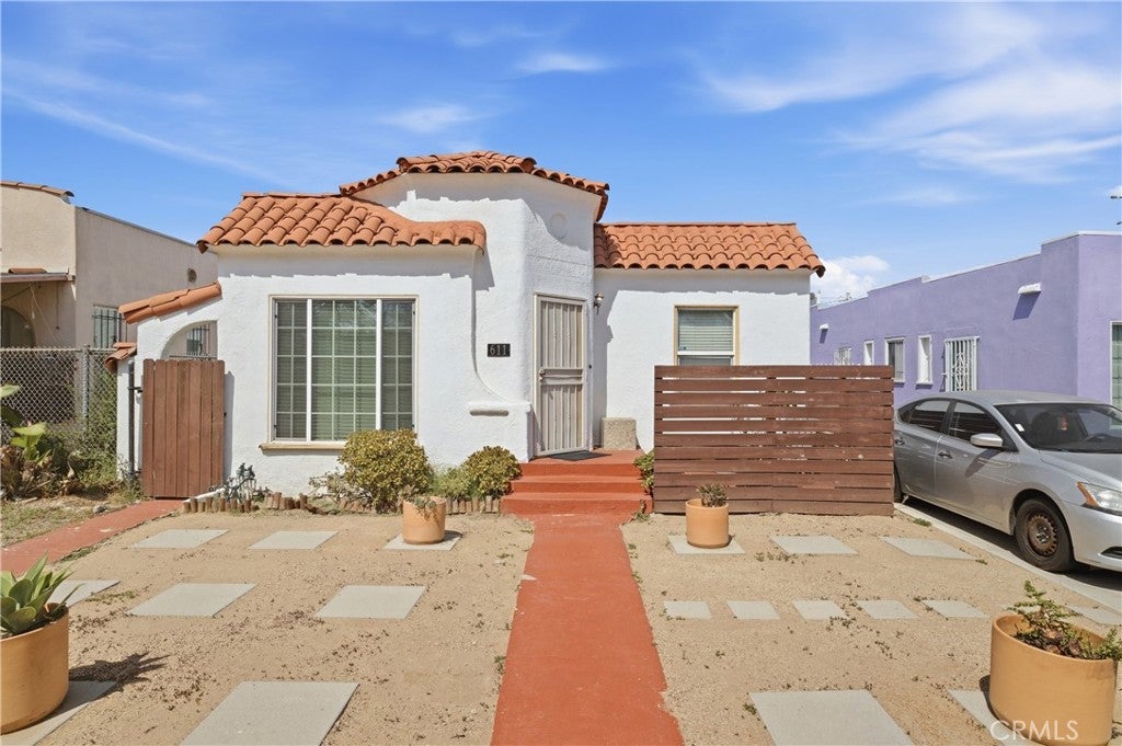611 W 110th