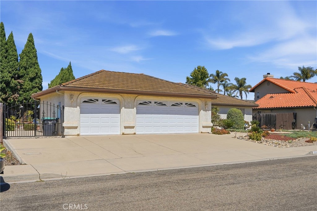 2439 La Costa Drive