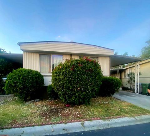 Photo of 2151 Old Oakland Road, San Jose, CA 95131 (MLS # ML82040292)