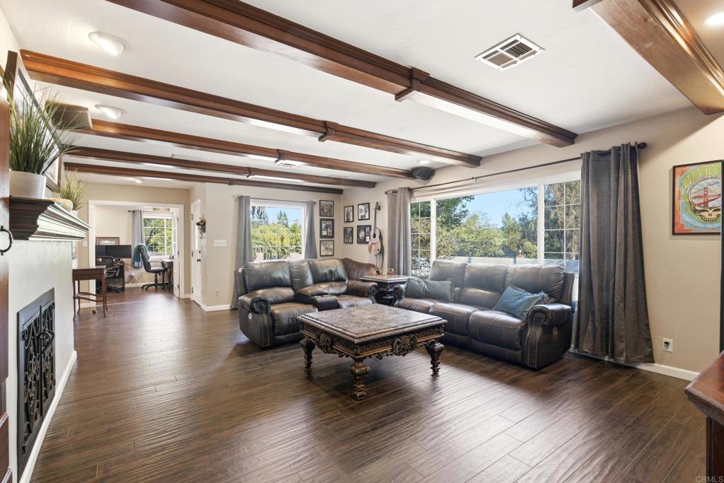 10510 Grandview Drive