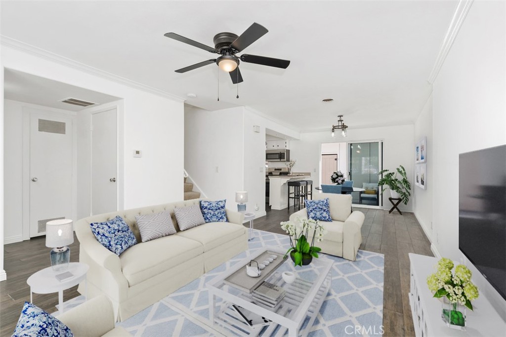9946 Continental Drive