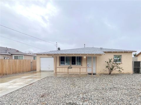 Photo of 32041 Avenue E, Yucaipa, CA 92399 (MLS # IG26086438)