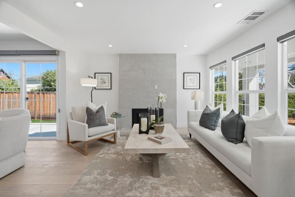 Photo of 280 Matadero Avenue, Palo Alto, CA 94306 (MLS # ML82040012)