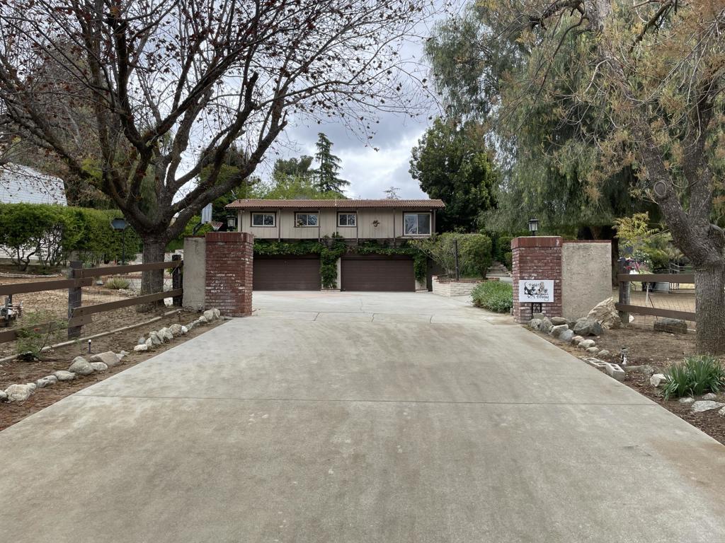 38540 38540 Alva Drive