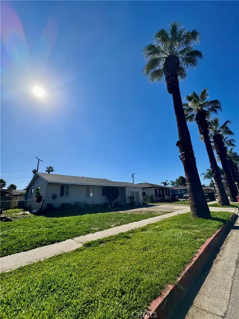 1084 Circle City Dr, Corona, CA 92879 - MLS#: IG26026837
