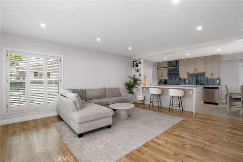 16842 Liggett Los Angeles CA 91343