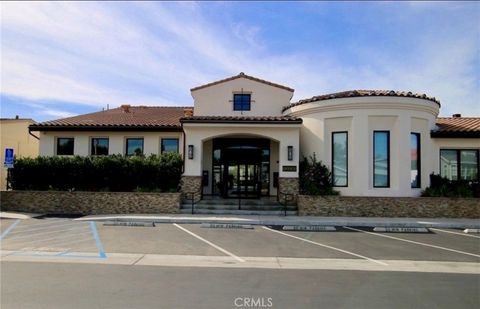 Properties 19 23301 Ridge Route Dr 56 Laguna Hills CA 92653