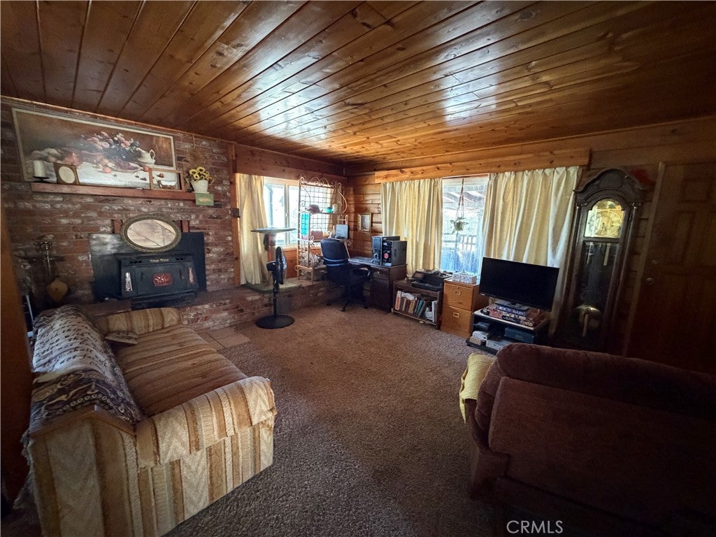 3512 Oakwood