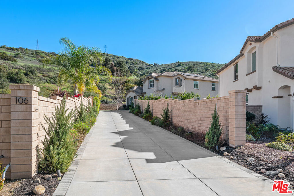 106 Redwood Grove Court