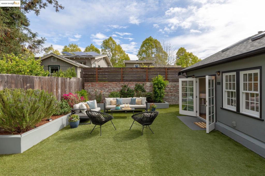 NORTHBRAE - Residential