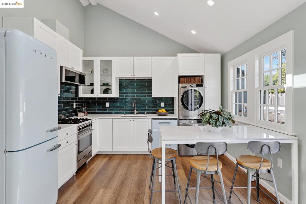 NORTHBRAE - Residential