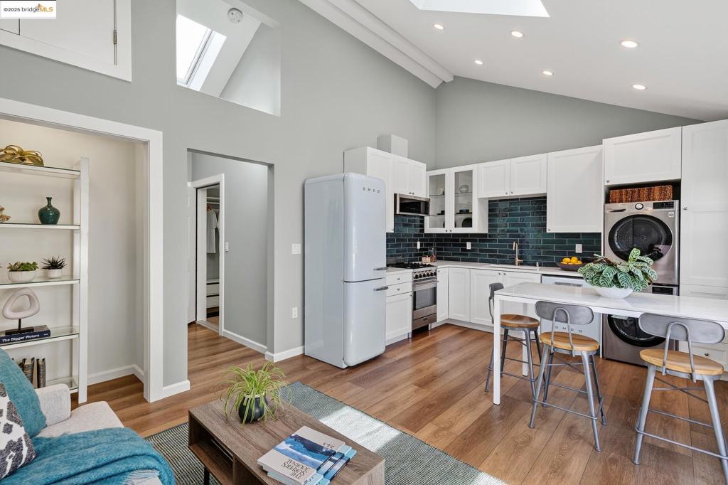 NORTHBRAE - Residential