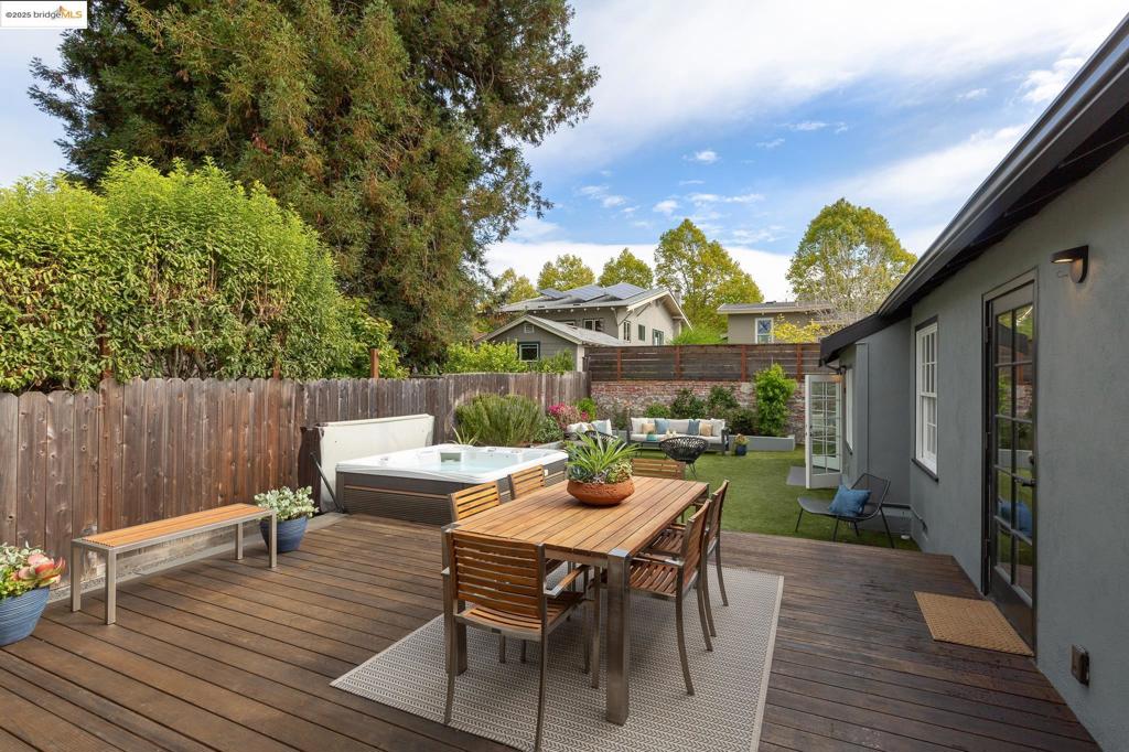 NORTHBRAE - Residential
