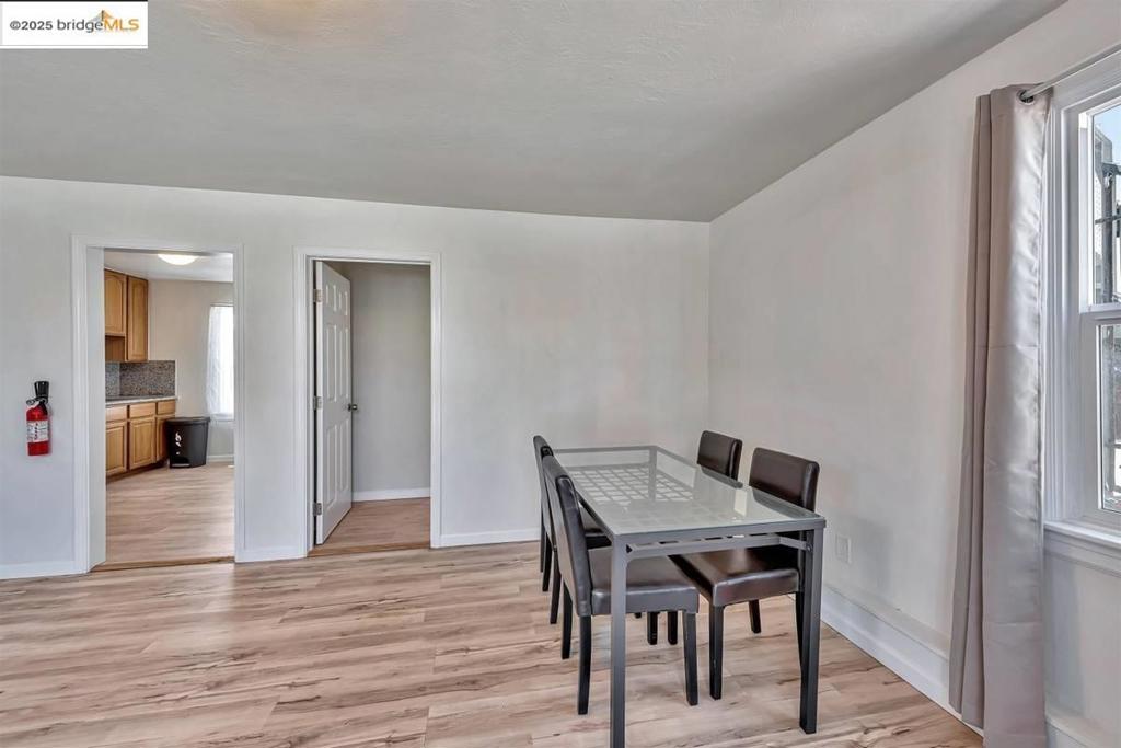 DOWNTOWN - Residential Lease